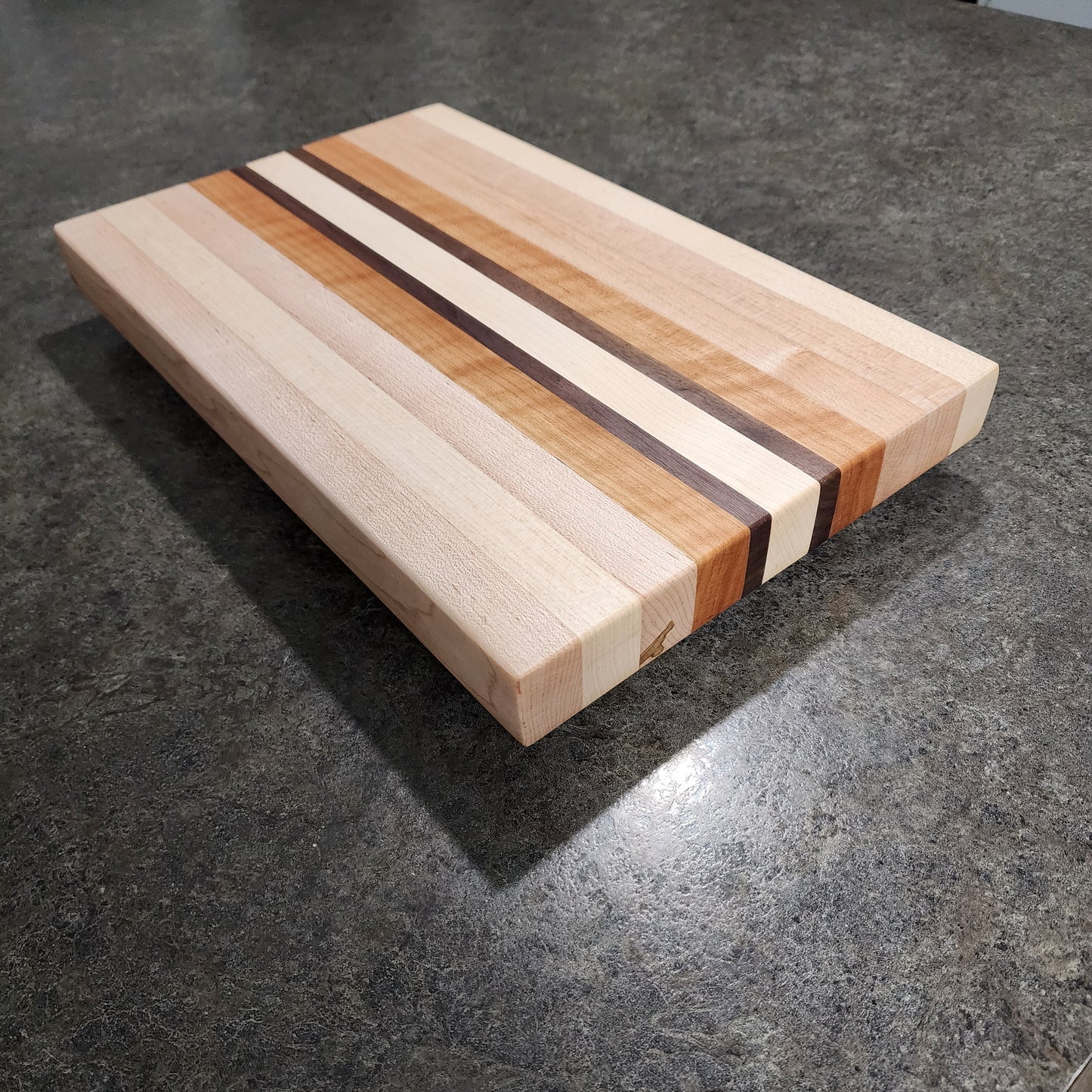Edge Grain Cutting Board(medium)