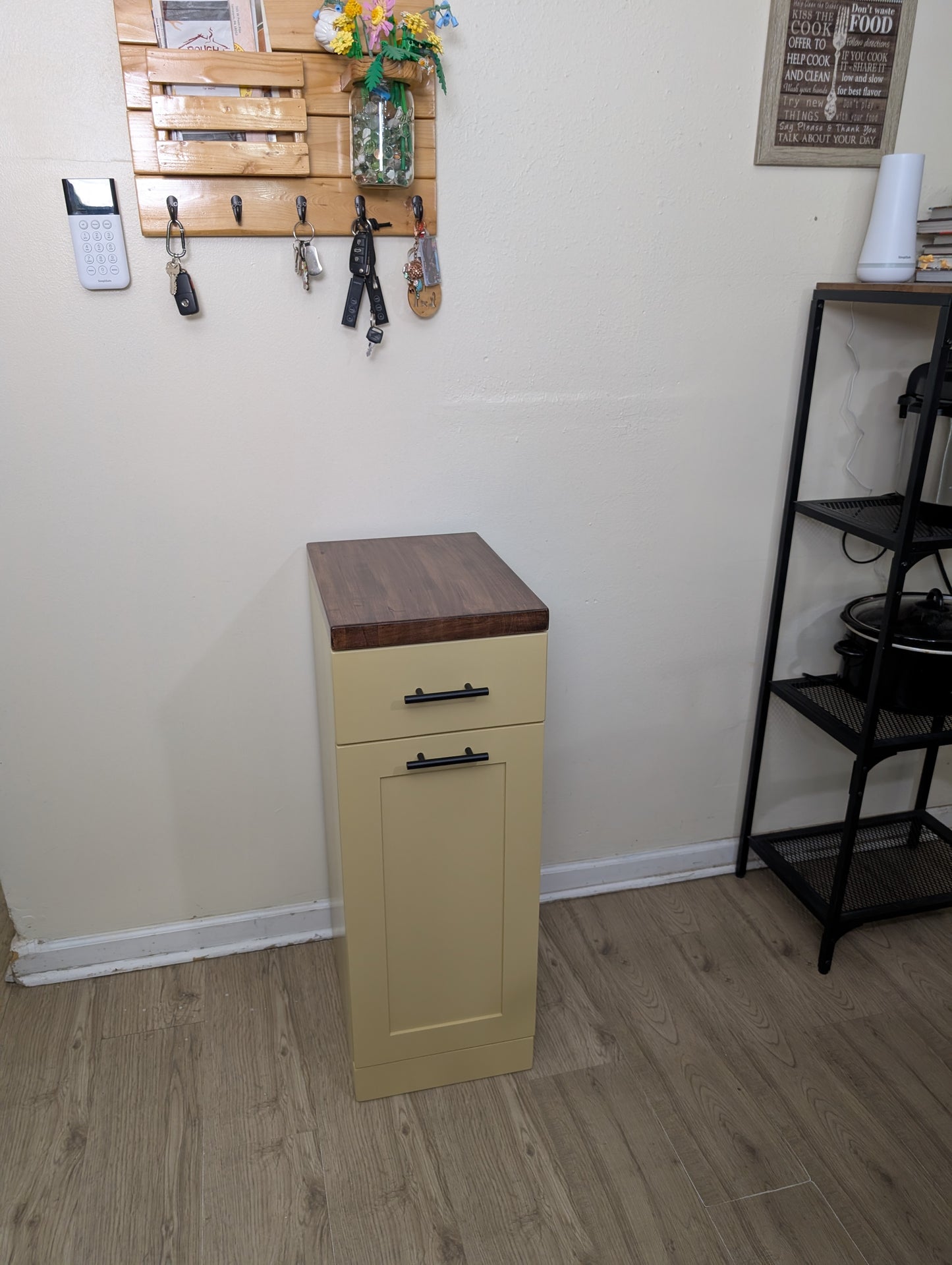 Trash Can Cabinet(Tall Pullout)