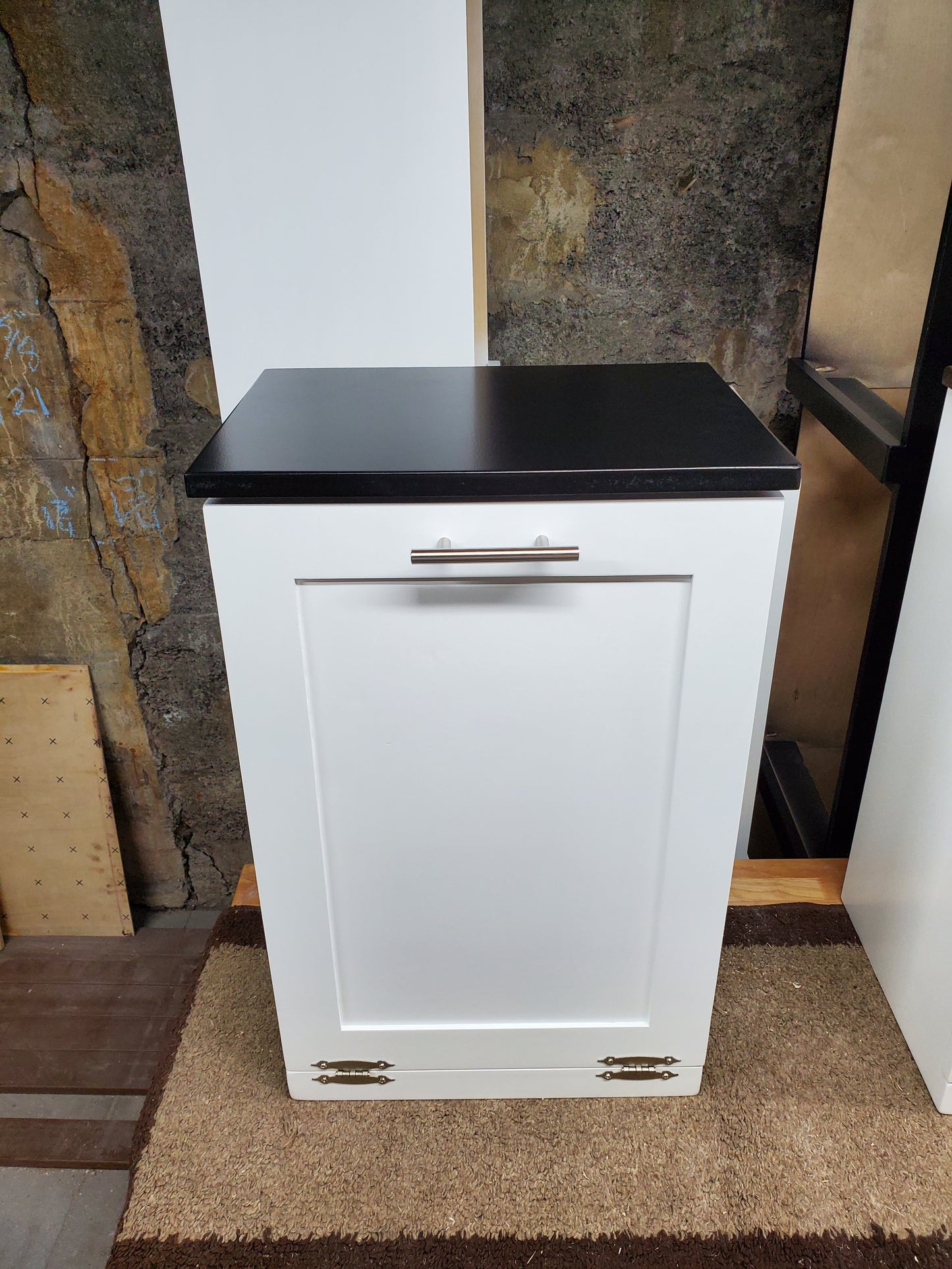 Trash Can Cabinet (White)