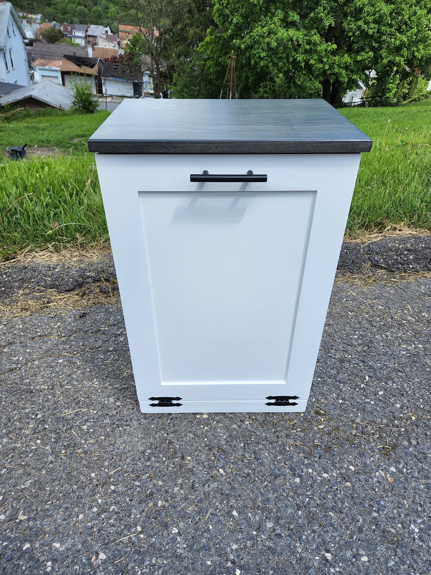 Trash Can Cabinet (White)