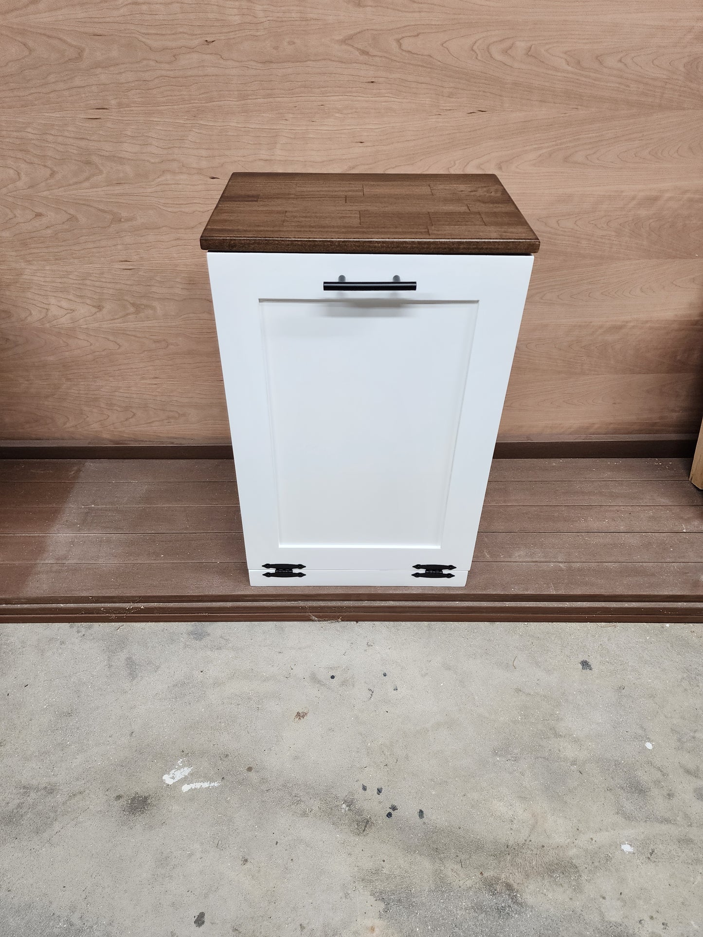 Trash Can Cabinet (White)